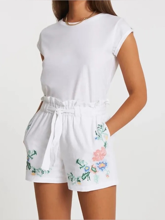 River Island Pants - River Island NWT White High Waist Cotton Linen Blend Embroidered Shorts- Size 10